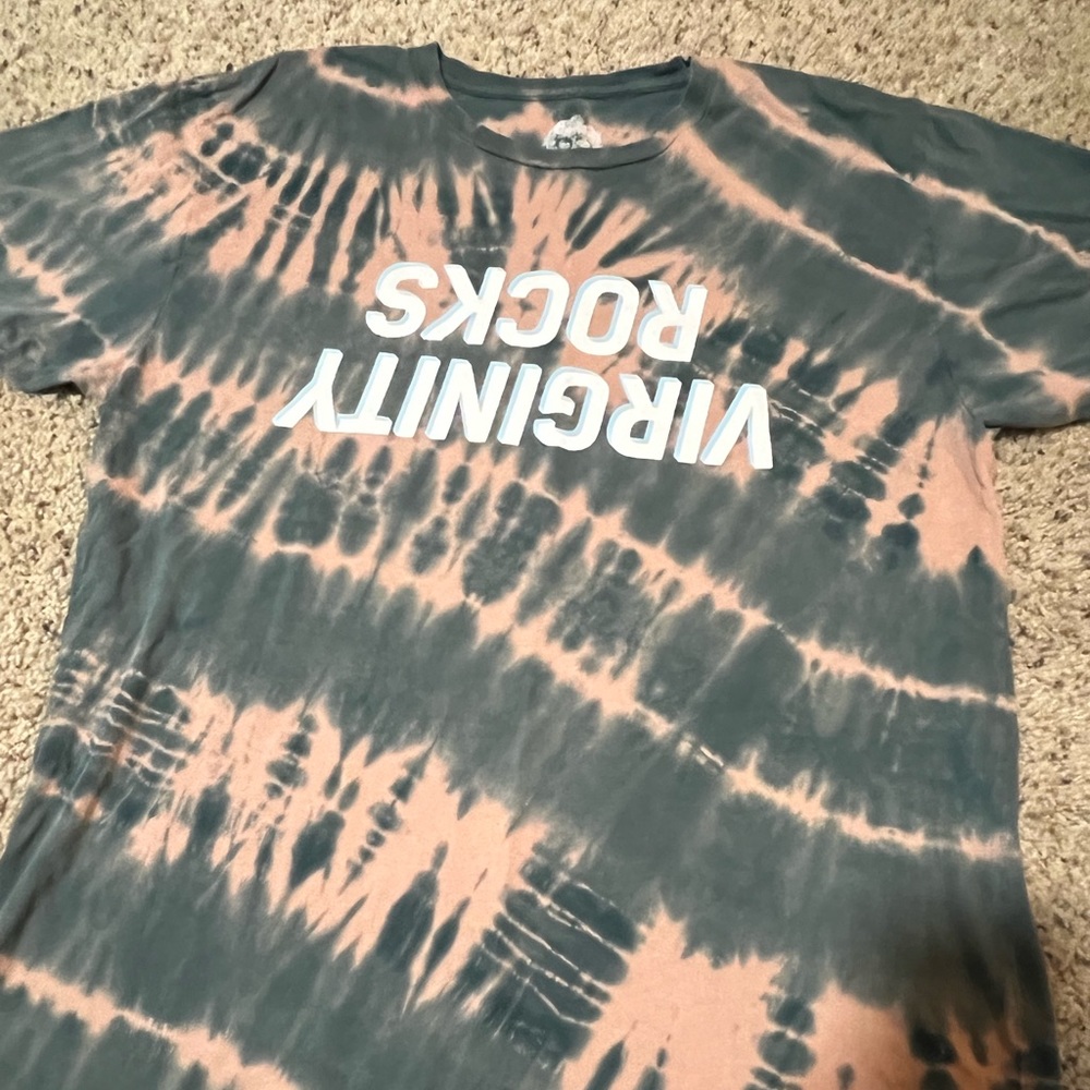 Virginity Rocks Men’s Small Tye Dye t shirt